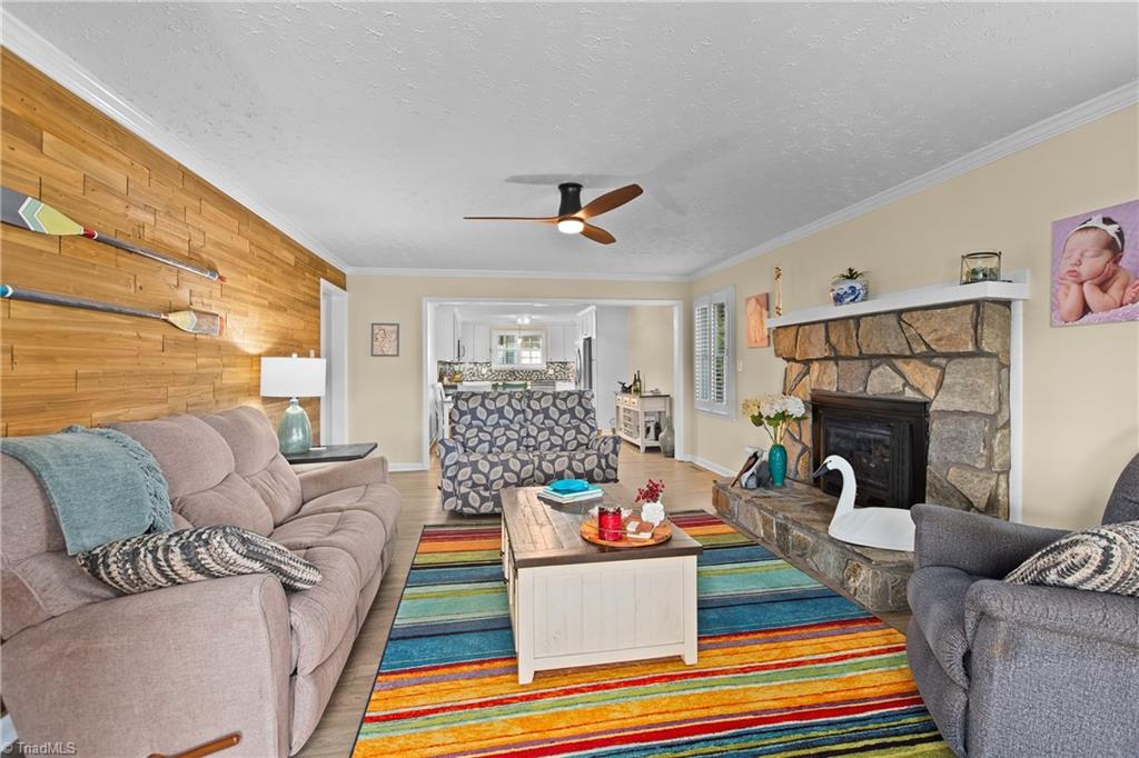 129 Friendly Way Property Photo 10