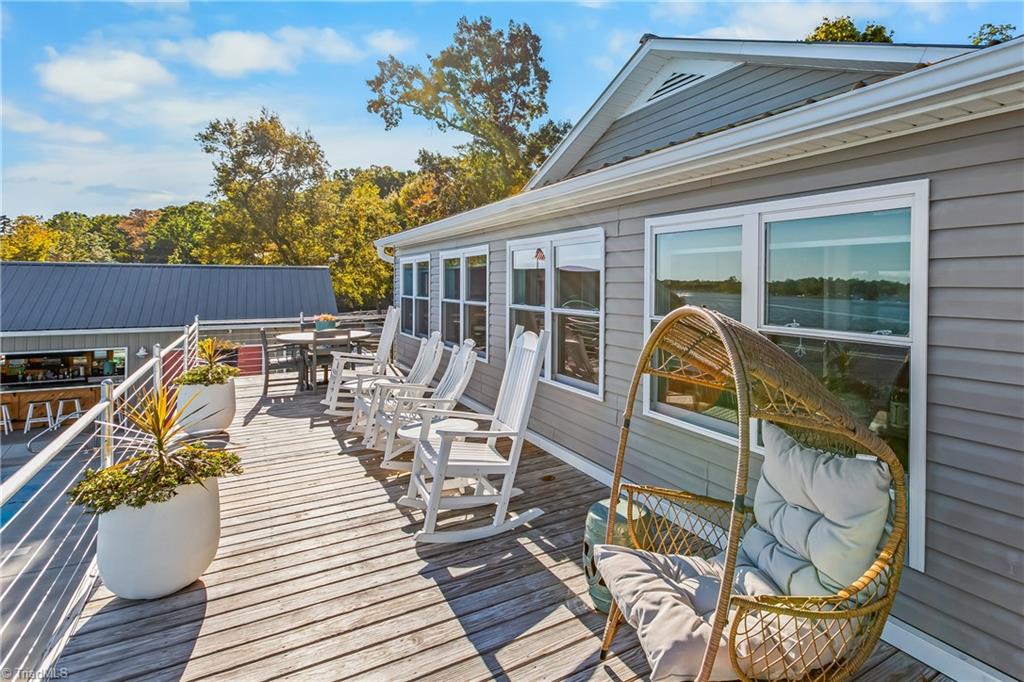 129 Friendly Way Property Photo 24