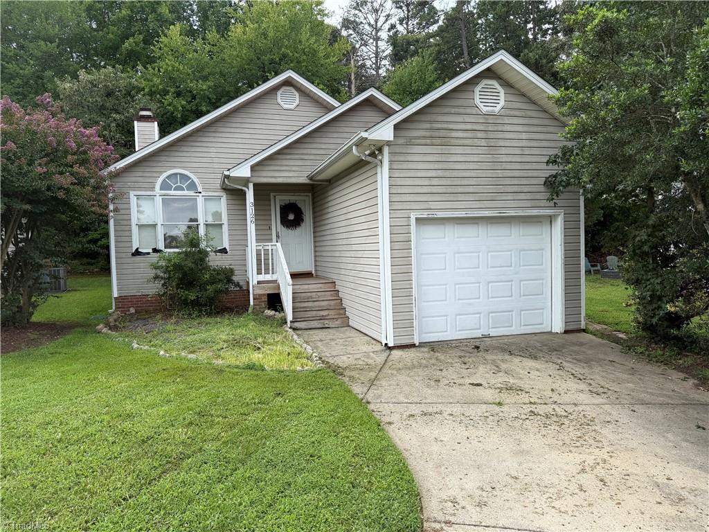 3126 Westbury Drive Property Photo 1