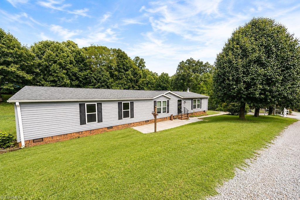 327 E Carter Mill Road Property Photo 1