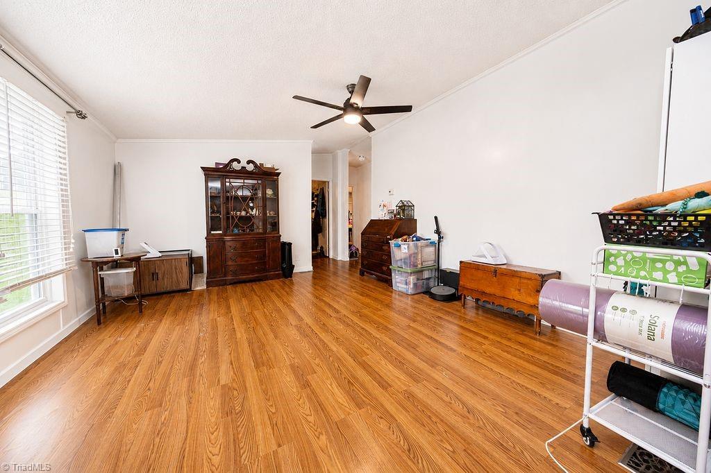 327 E Carter Mill Road Property Photo 8