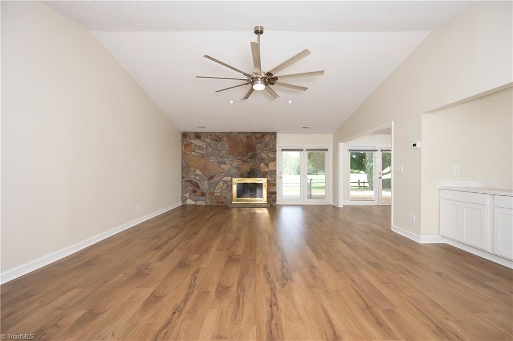 116 Spyglass Drive Property Photo 6