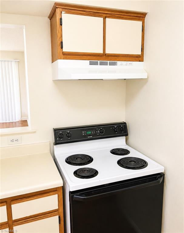 517 Mystic Drive # D Property Photo 4