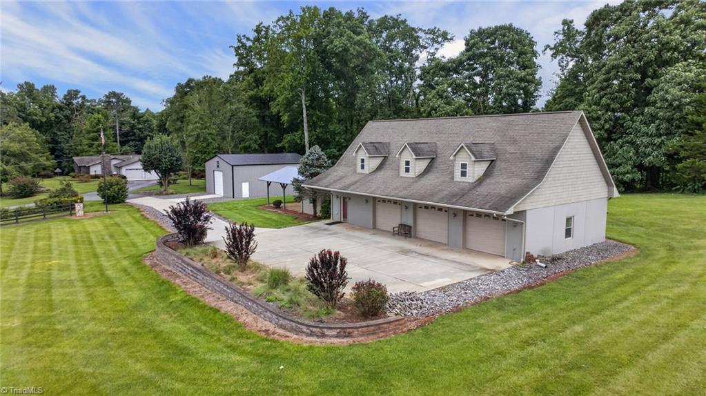 323 Nurse Road Property Photo 5