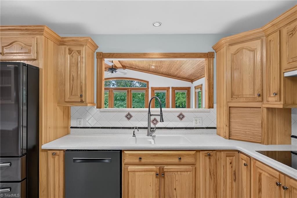 323 Nurse Road Property Photo 11