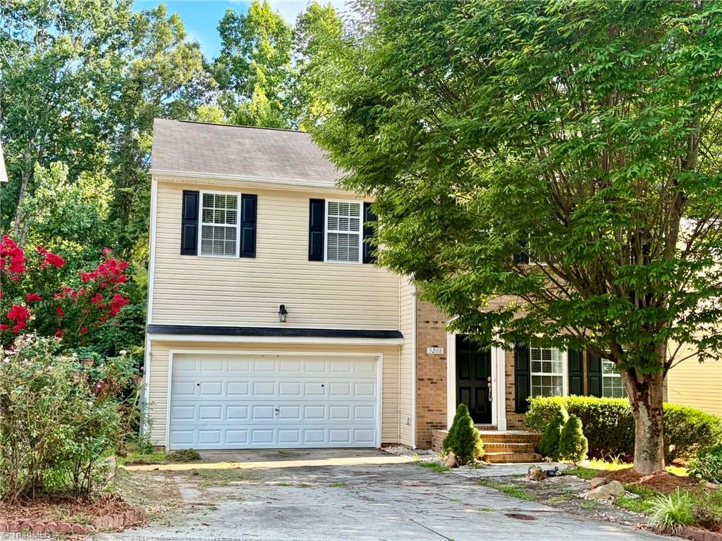 5268 Ivystone Lane Property Photo 1