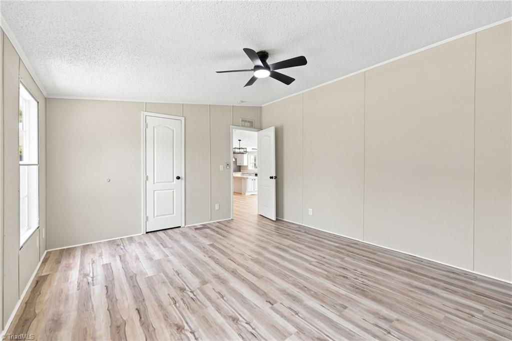 1200 Blue Ridge Lane Property Photo 19
