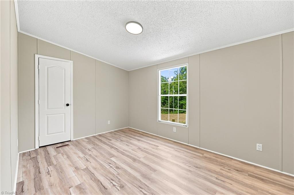 1200 Blue Ridge Lane Property Photo 23
