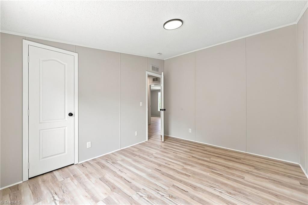 1200 Blue Ridge Lane Property Photo 28