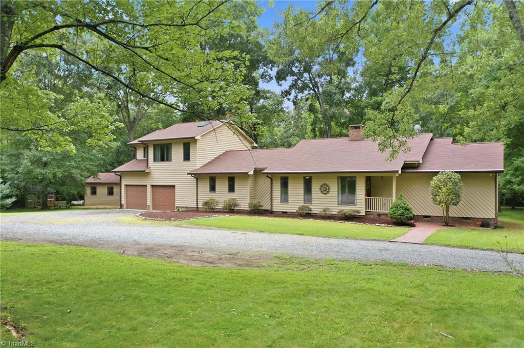 3411 Jones Drive Property Photo 1