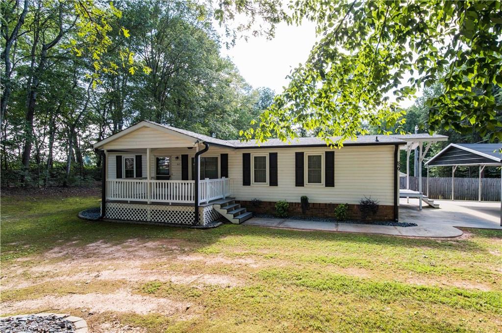 829 Wagner Road Property Photo 2