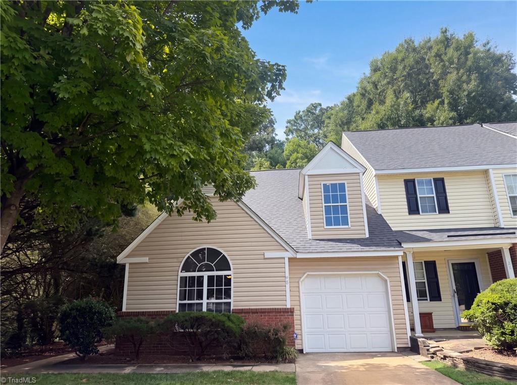 30 Pickwick Place Property Photo 1