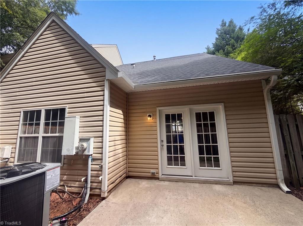30 Pickwick Place Property Photo 5