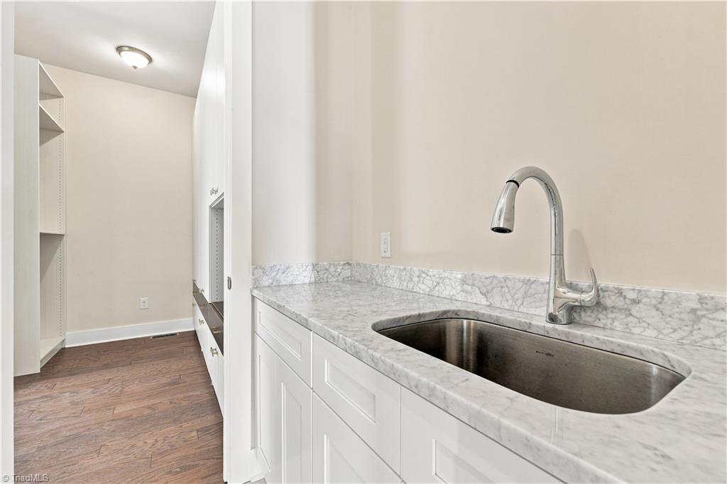 6407 Vedic Drive Property Photo 23