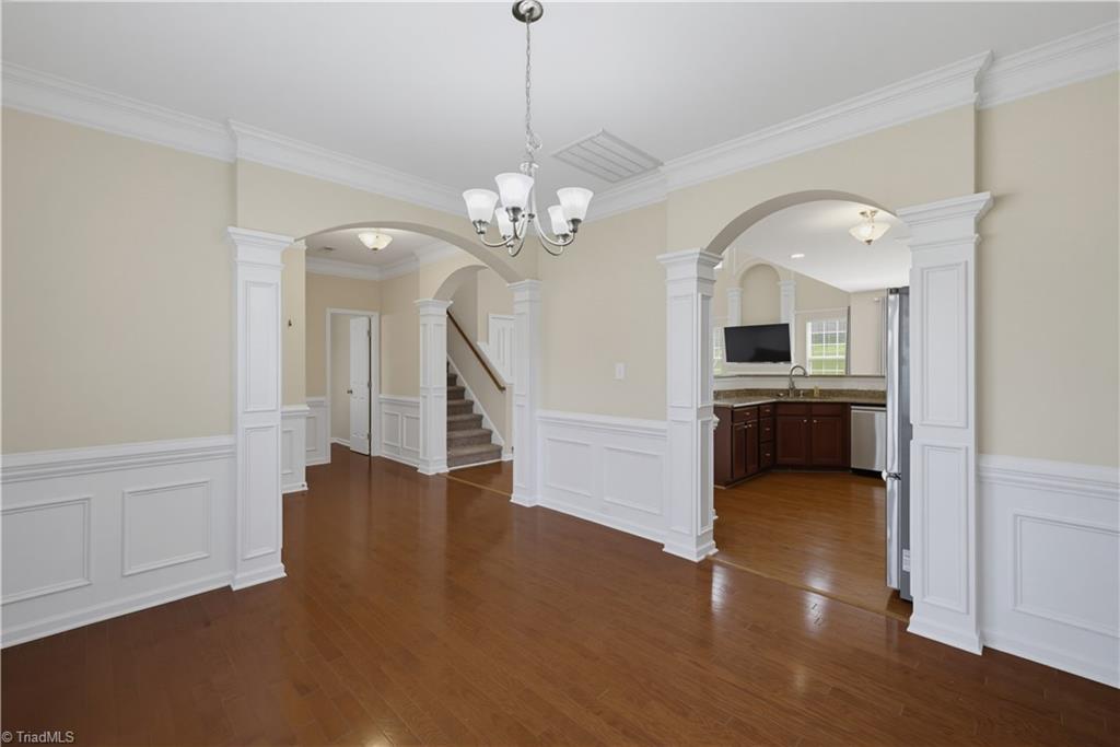 3540 Lamplight Way Property Photo 7