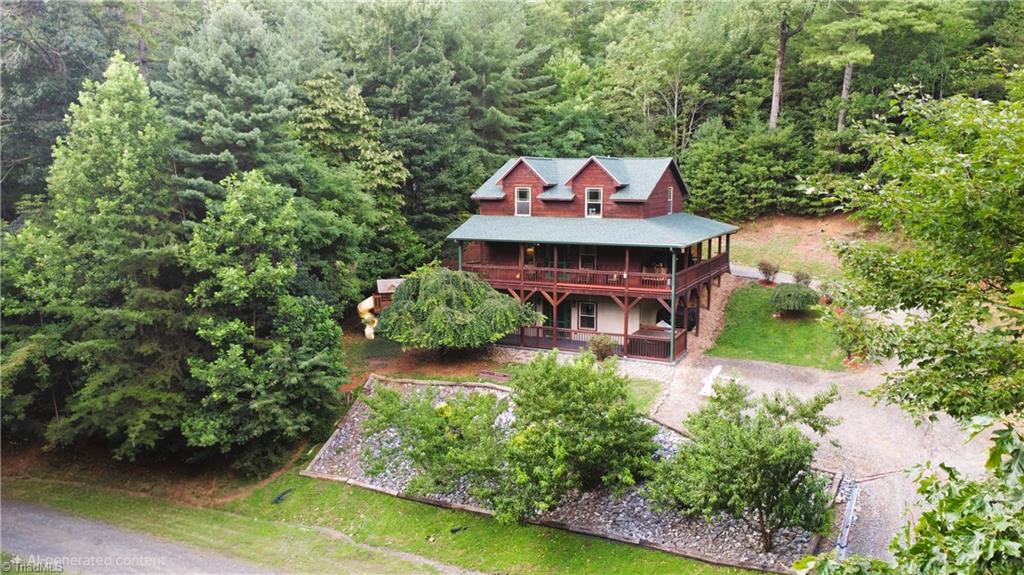 1647 Staghorn Road Property Photo 2