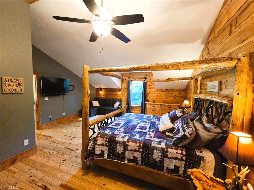 1647 Staghorn Road Property Photo 16
