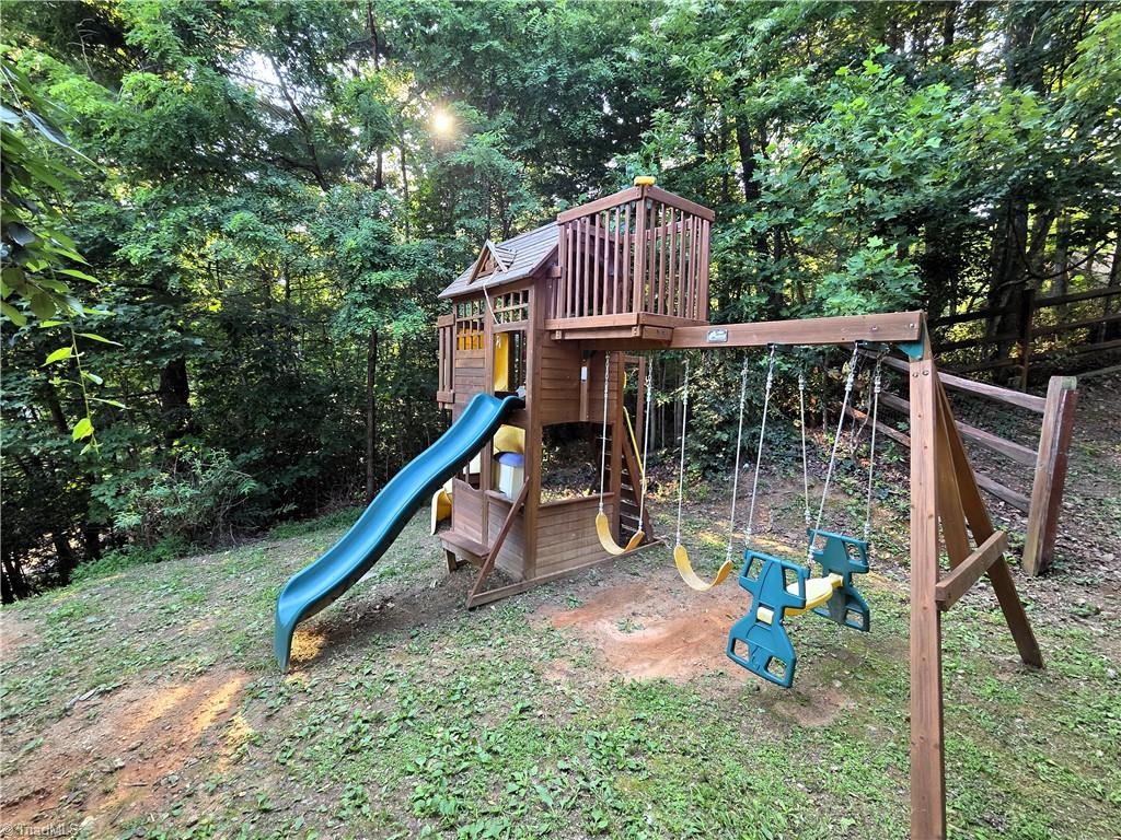 1647 Staghorn Road Property Photo 25