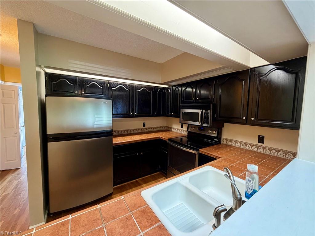 1540 Ivy Trace Property Photo 8