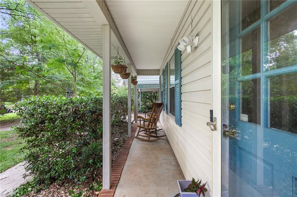 5207 Fieldbrook Drive Property Photo 9