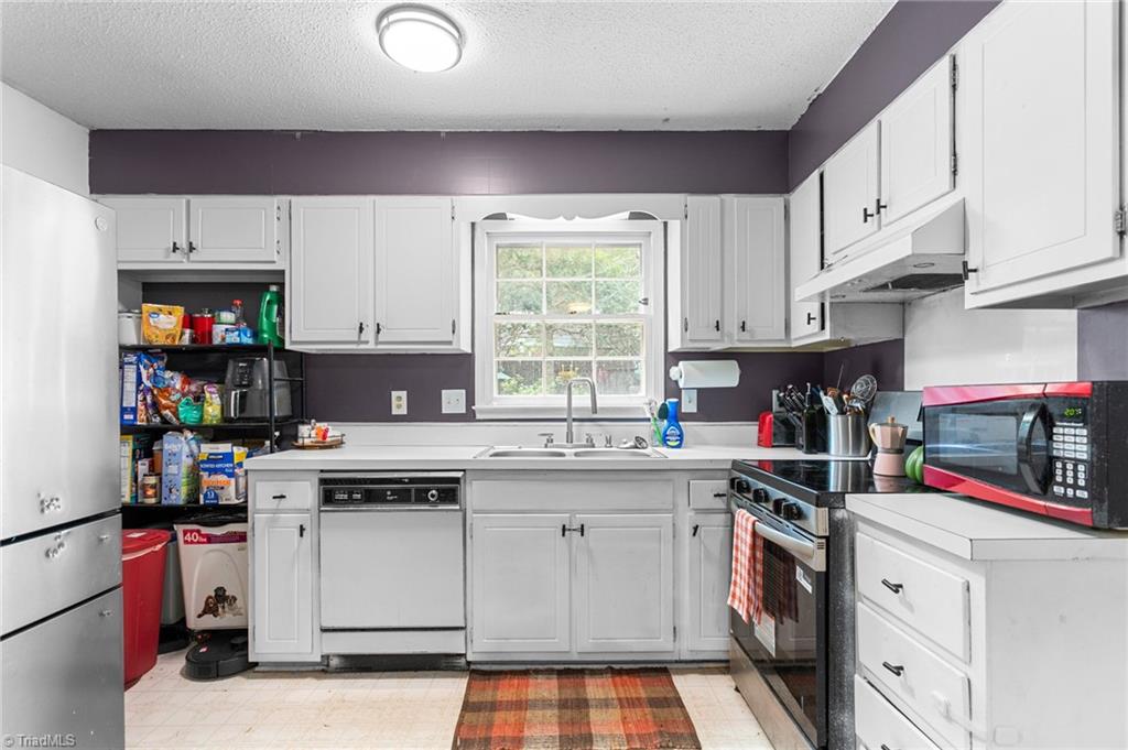 5207 Fieldbrook Drive Property Photo 15