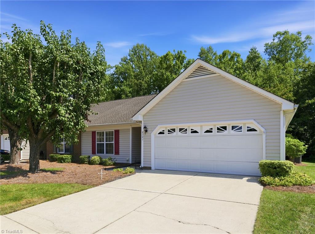 4301 River Rock Point Property Photo 1