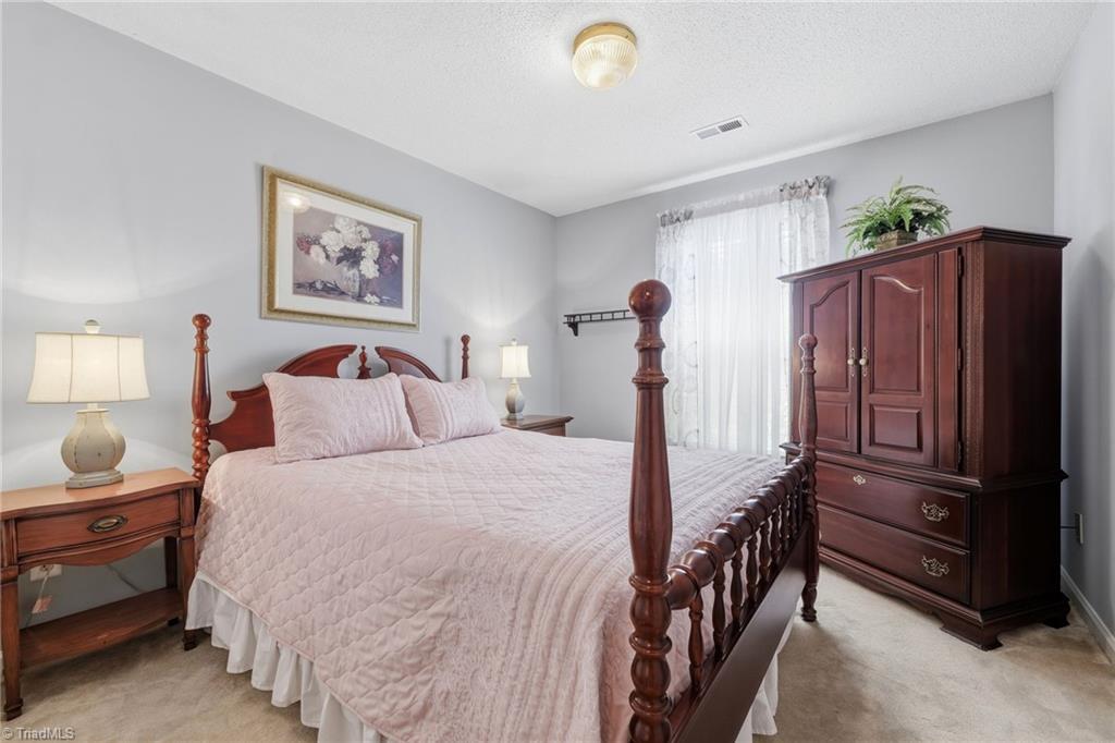 4301 River Rock Point Property Photo 4