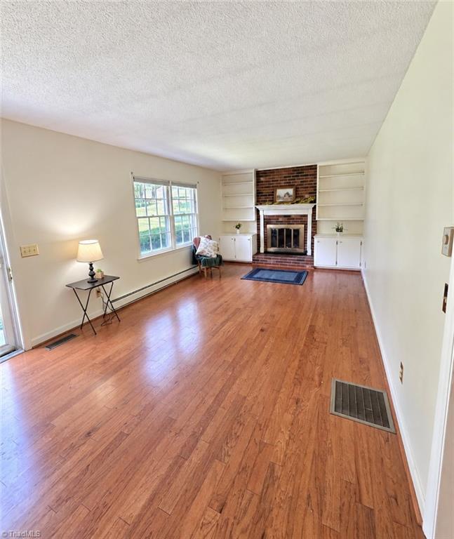 406 Laurel Mountain Road Property Photo 5