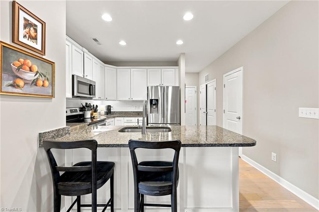 219 Hawks Nest Circle Property Photo 11