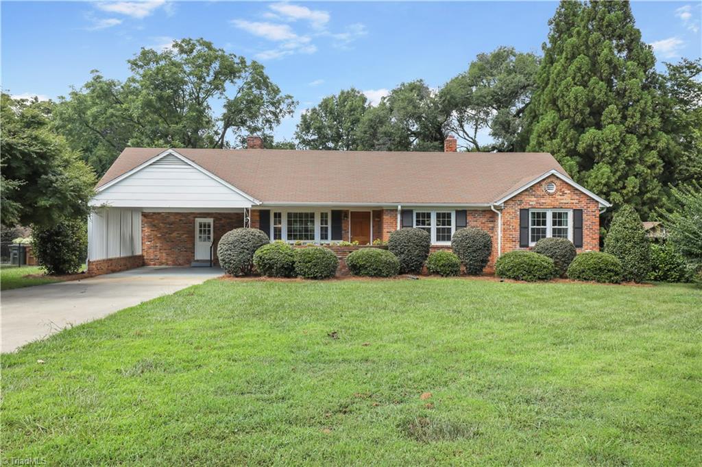 6104 Auburndale Drive Property Photo 1
