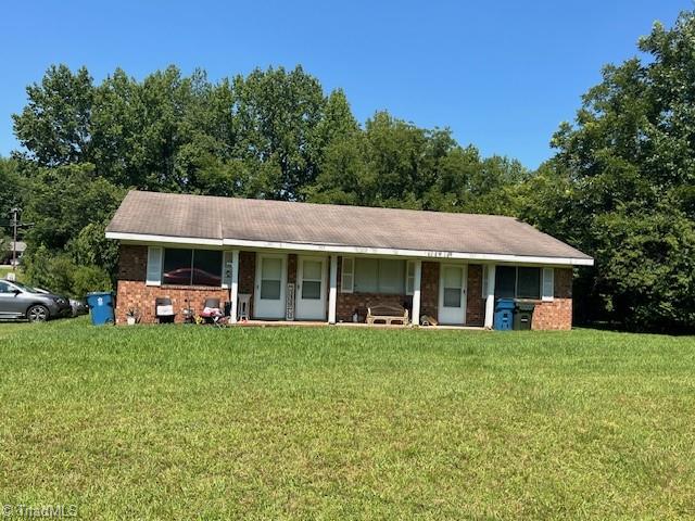 305 Lake Drive Property Photo 1