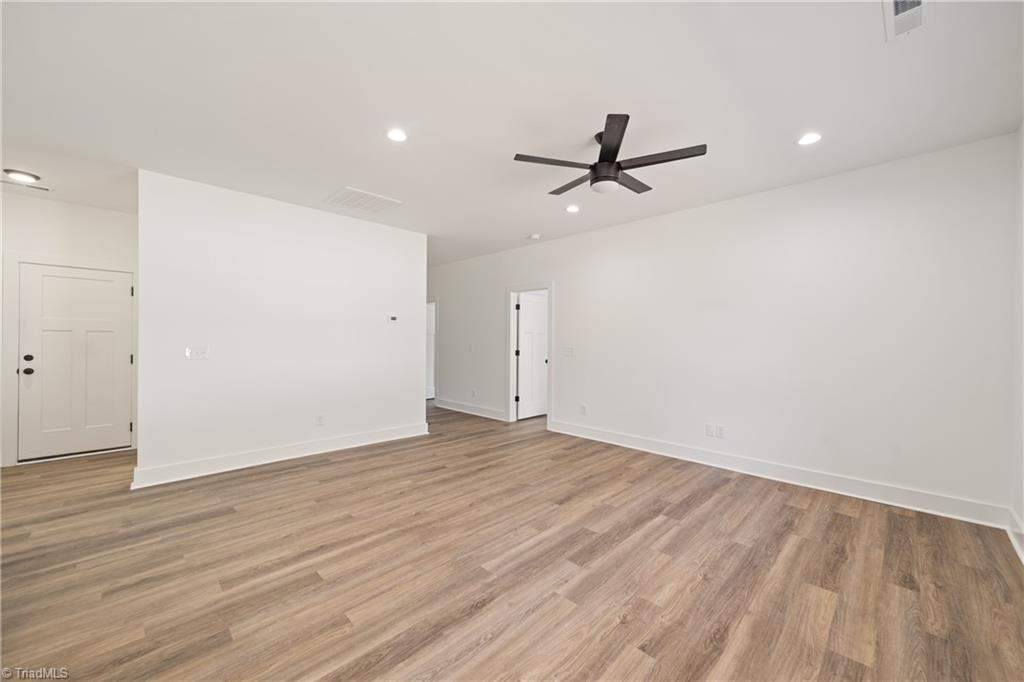 1643 Ralee Drive Property Photo 14