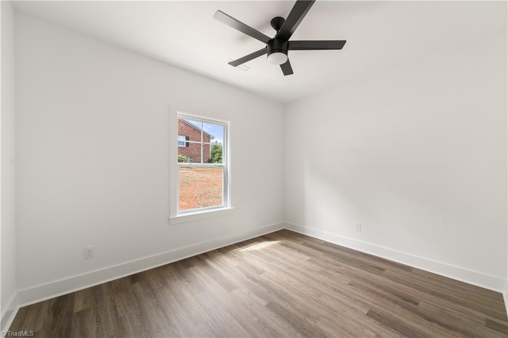 1643 Ralee Drive Property Photo 23