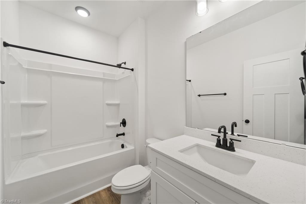 1643 Ralee Drive Property Photo 25
