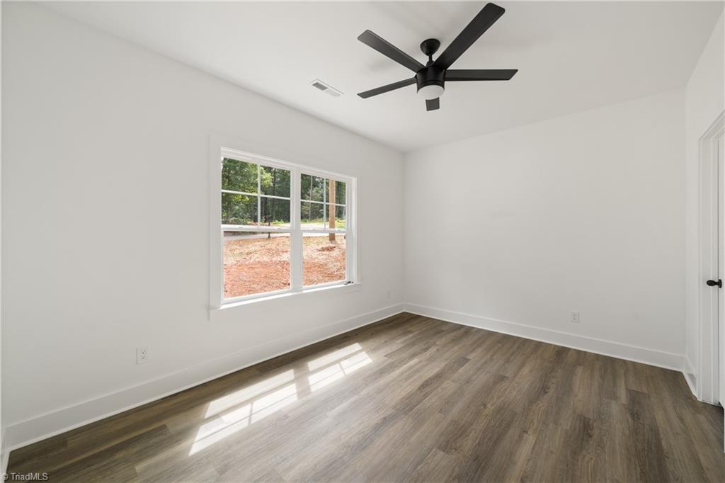 1643 Ralee Drive Property Photo 27