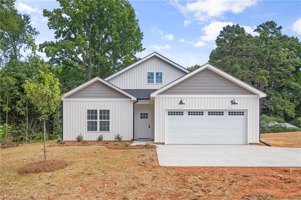 1649 Ralee Drive Property Photo 1