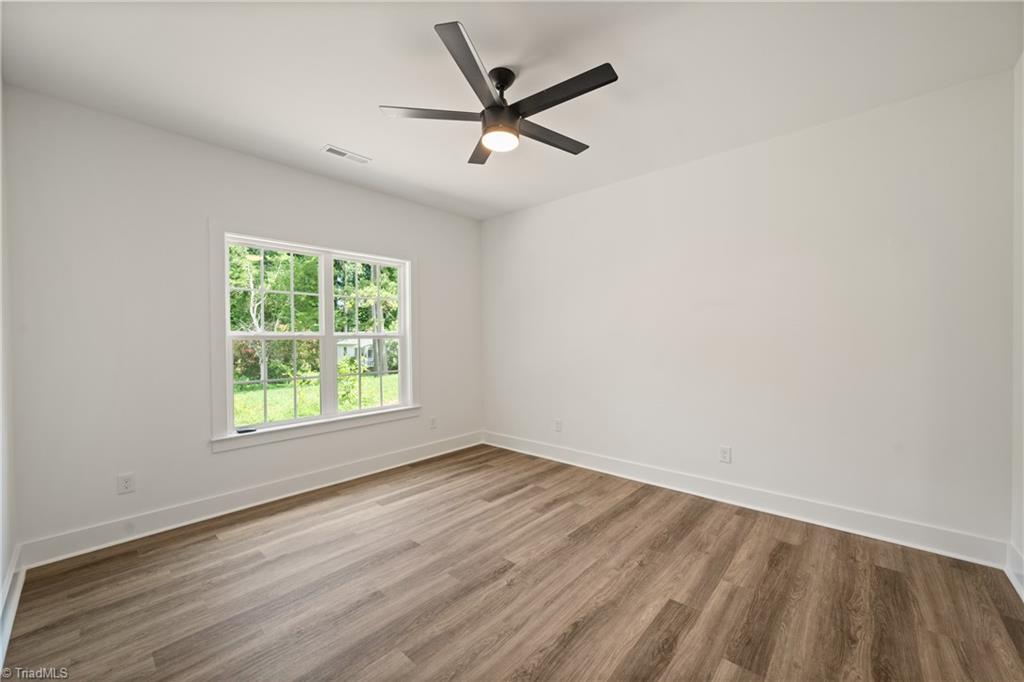 1649 Ralee Drive Property Photo 19