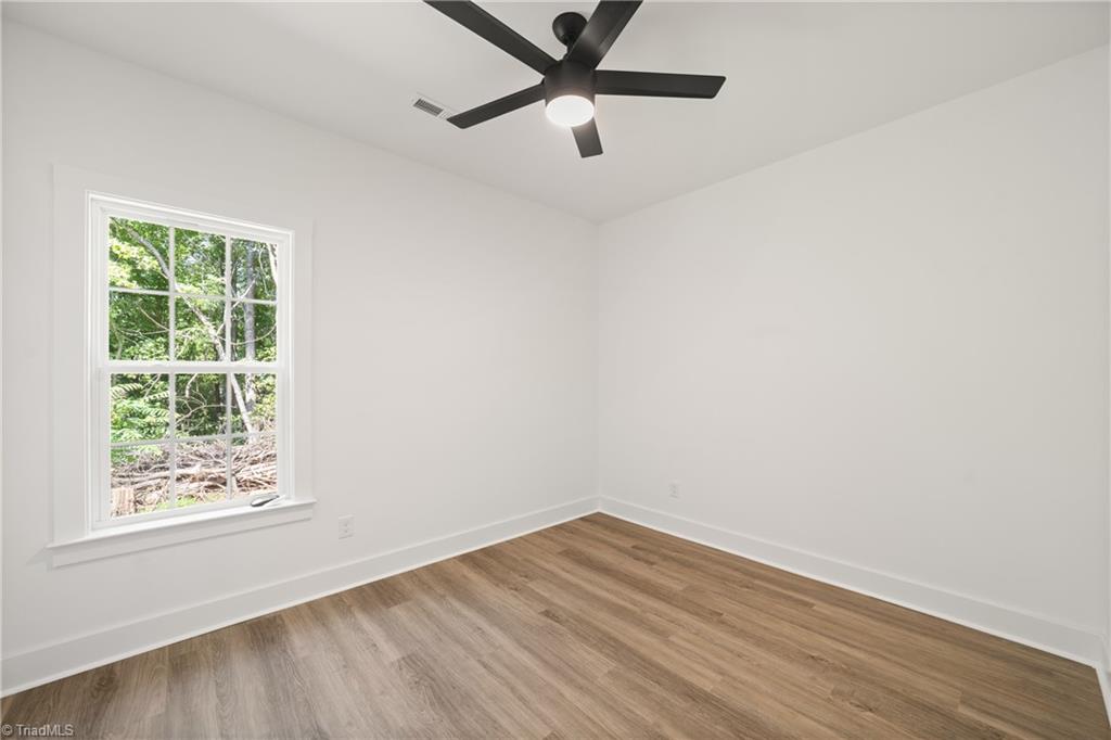 1649 Ralee Drive Property Photo 25