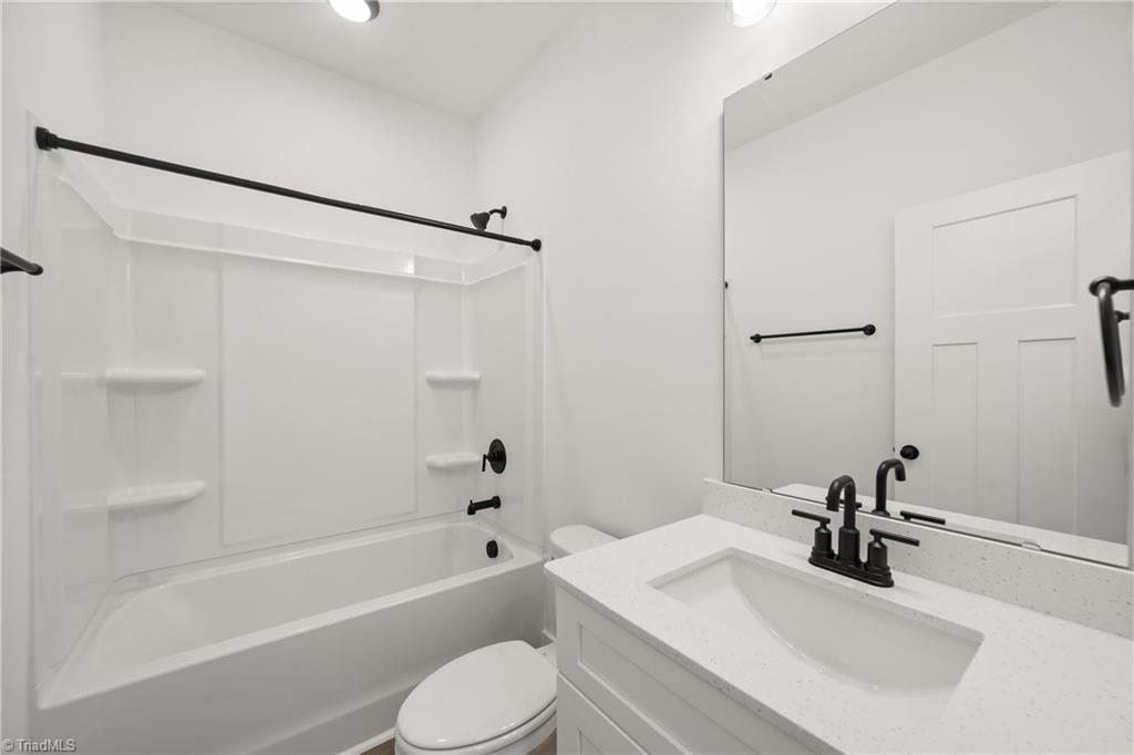 1649 Ralee Drive Property Photo 27