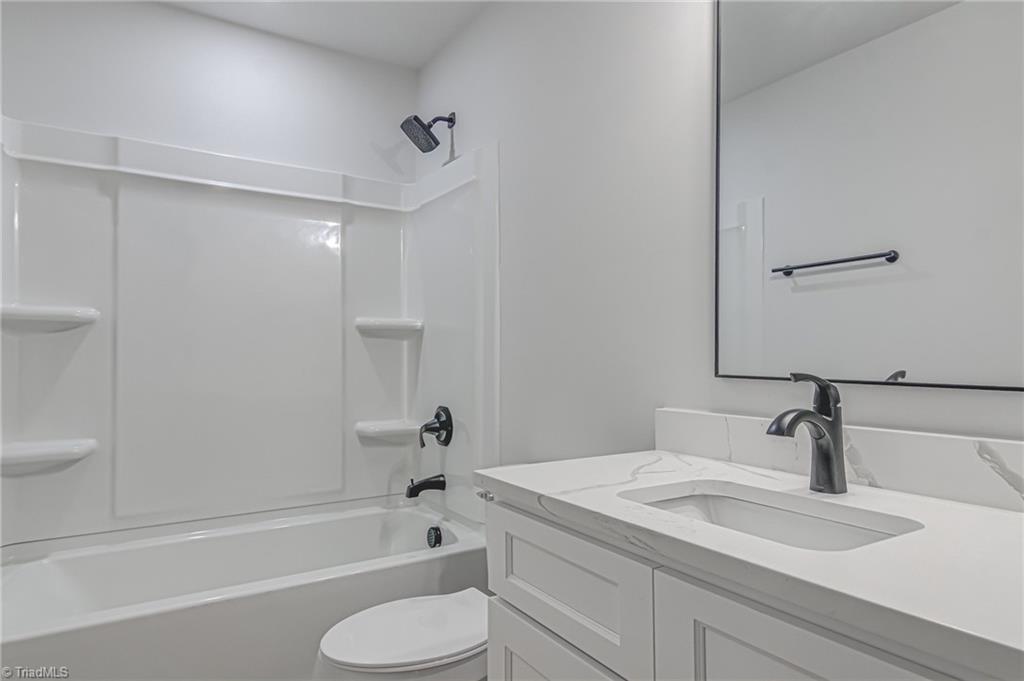 4721 Ridgefall Road Property Photo 23