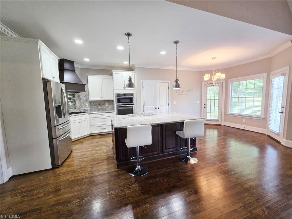 5029 Bennington Way Property Photo 3