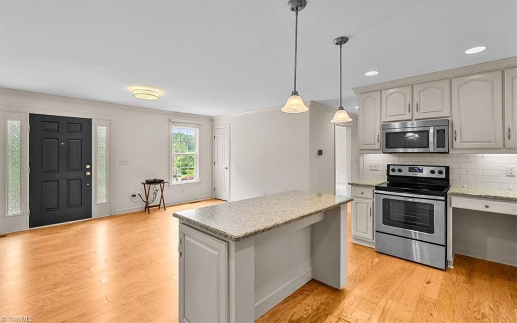 1007 Meadowbrook Road Property Photo 10