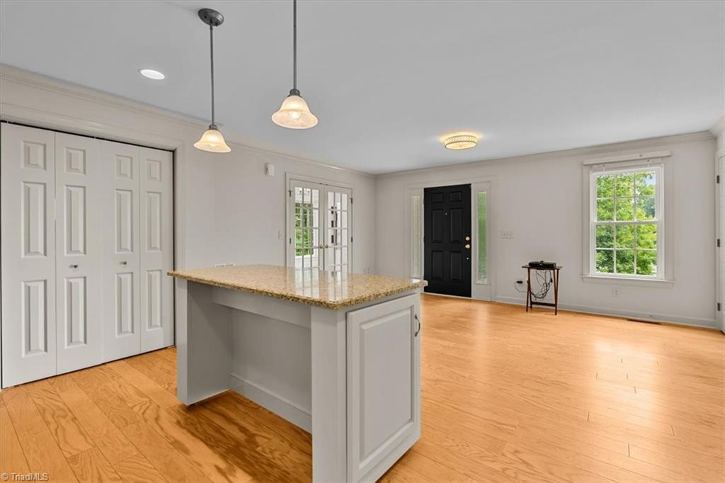 1007 Meadowbrook Road Property Photo 12