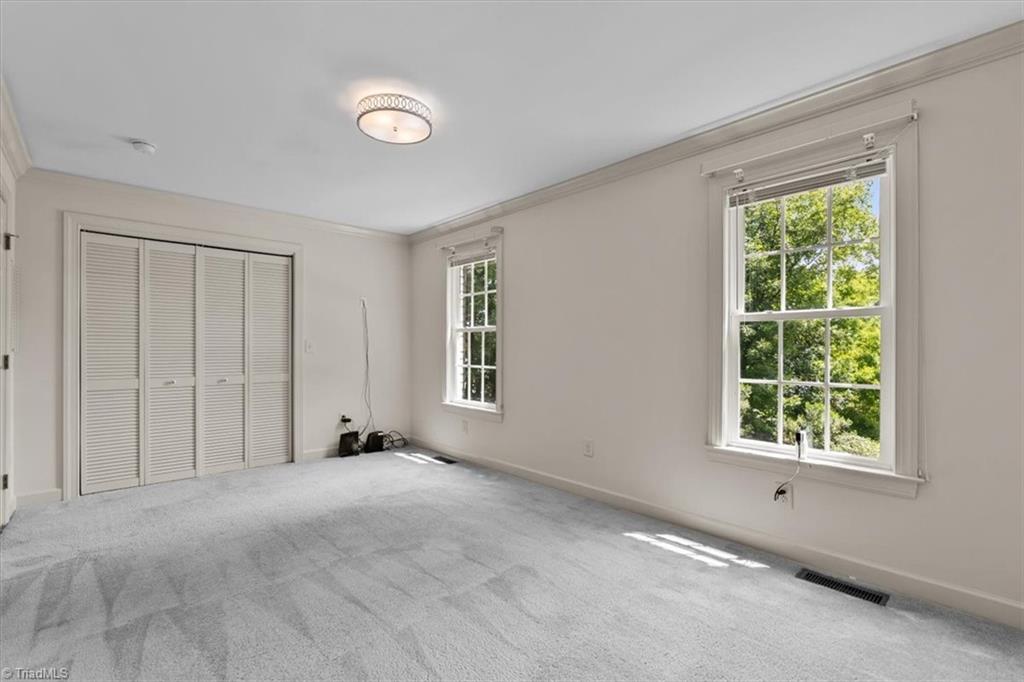 1007 Meadowbrook Road Property Photo 14