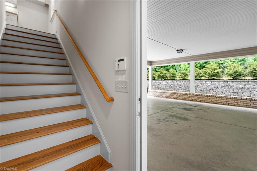 1007 Meadowbrook Road Property Photo 25
