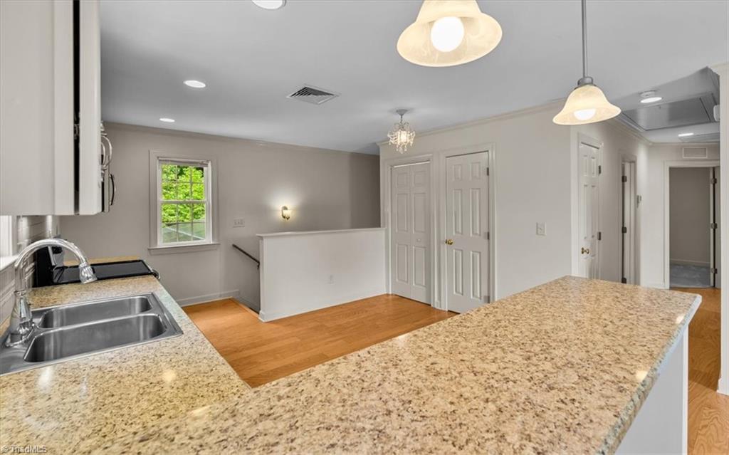 1007 Meadowbrook Road Property Photo 31