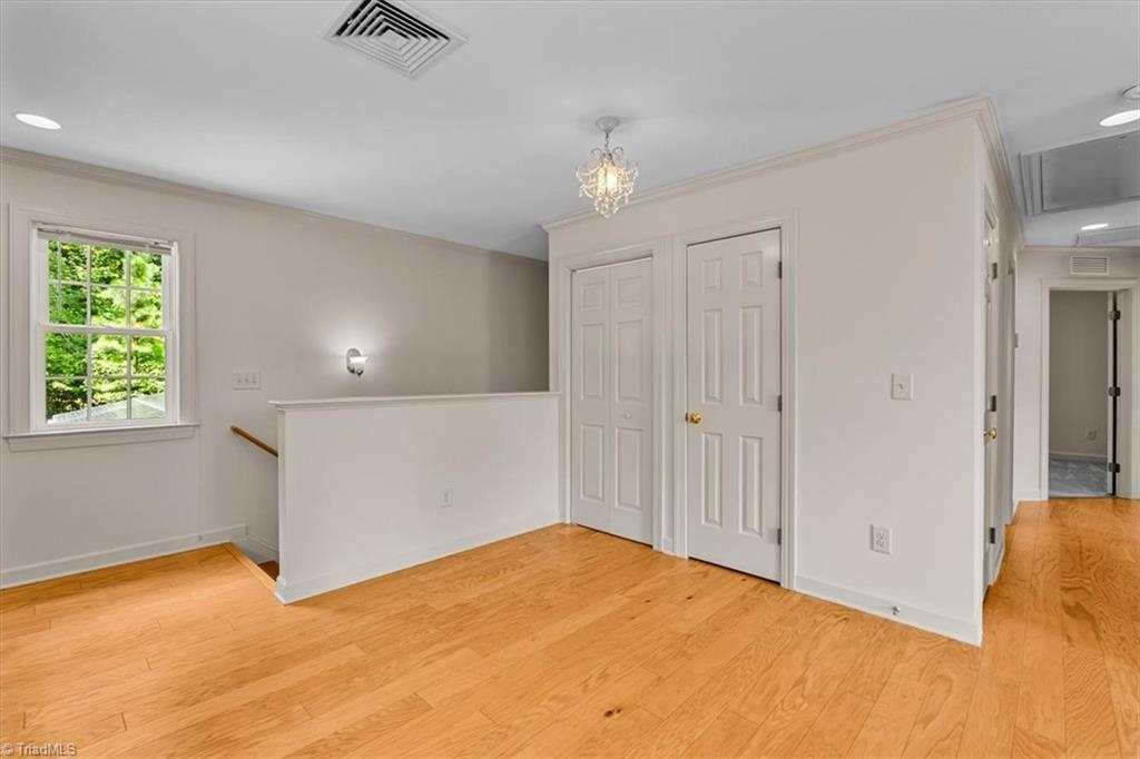 1007 Meadowbrook Road Property Photo 32