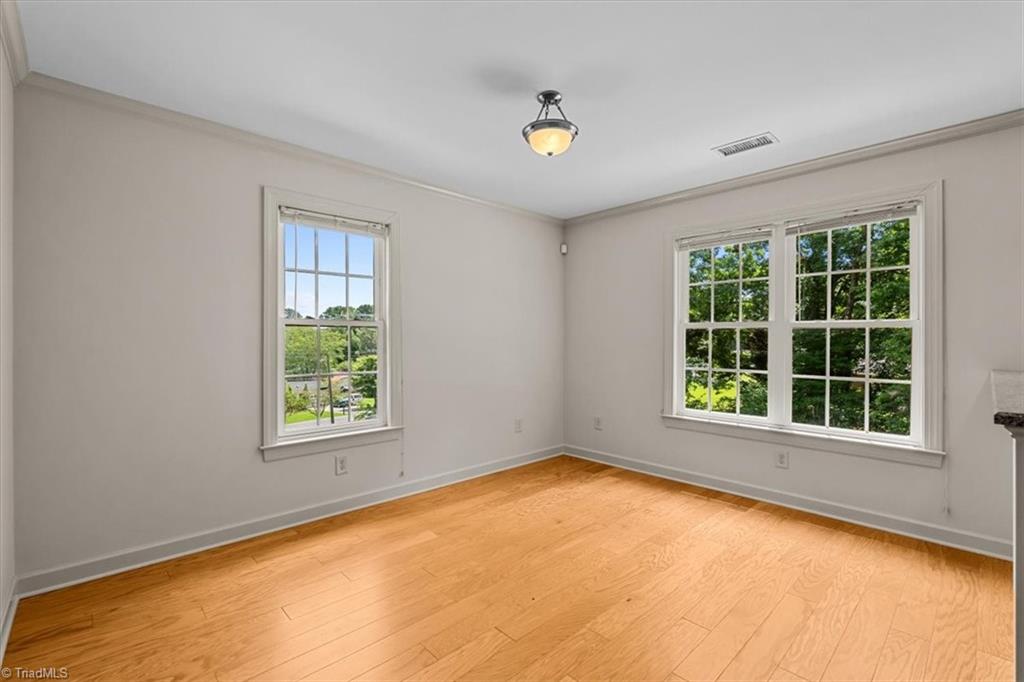 1007 Meadowbrook Road Property Photo 33