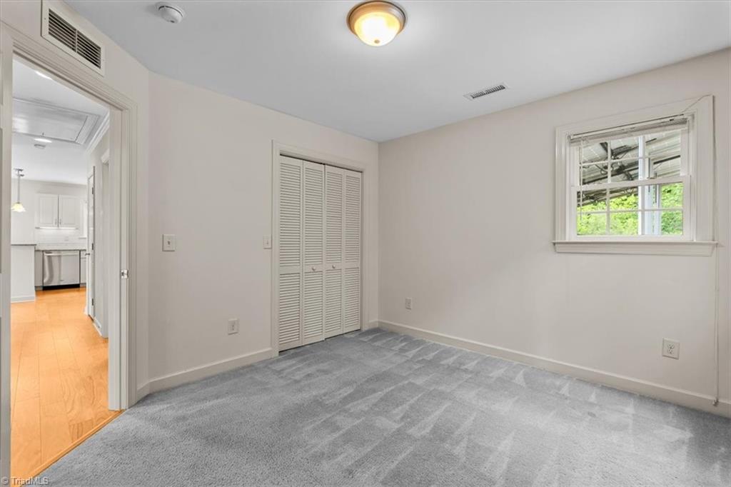 1007 Meadowbrook Road Property Photo 38