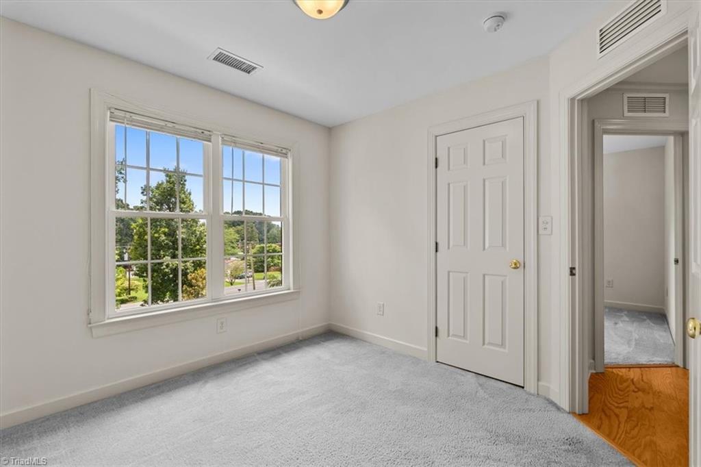 1007 Meadowbrook Road Property Photo 42